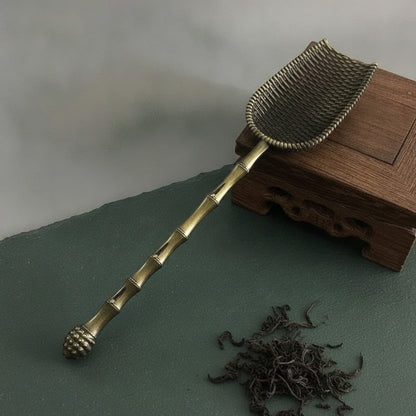 Théière Cuillère à thé forme pelle style chinois rétro en alliage de zinc