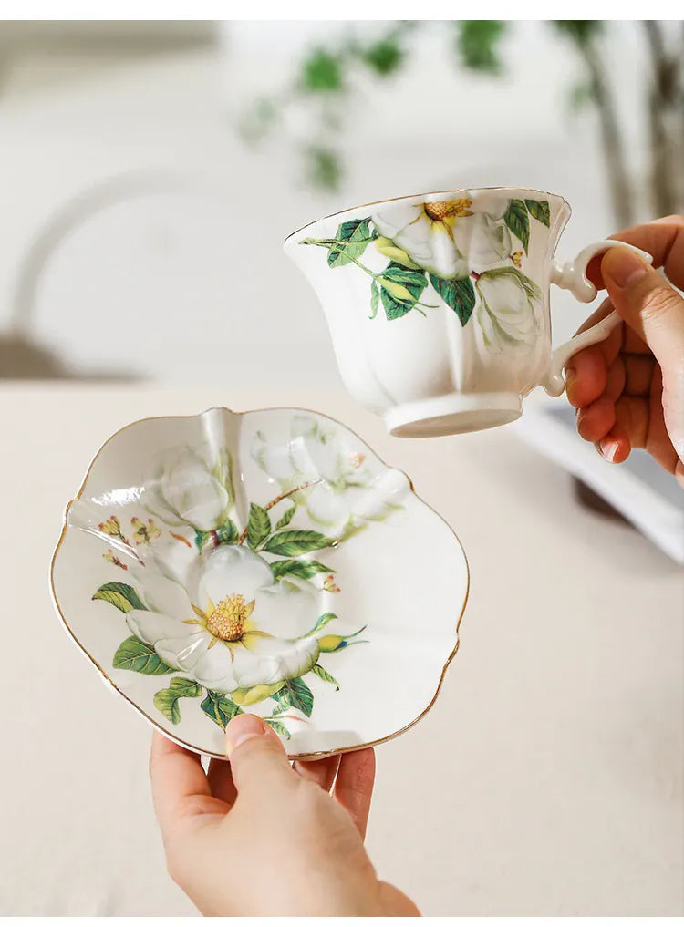 Théière Tasse en Porcelaine avec Soucoupe