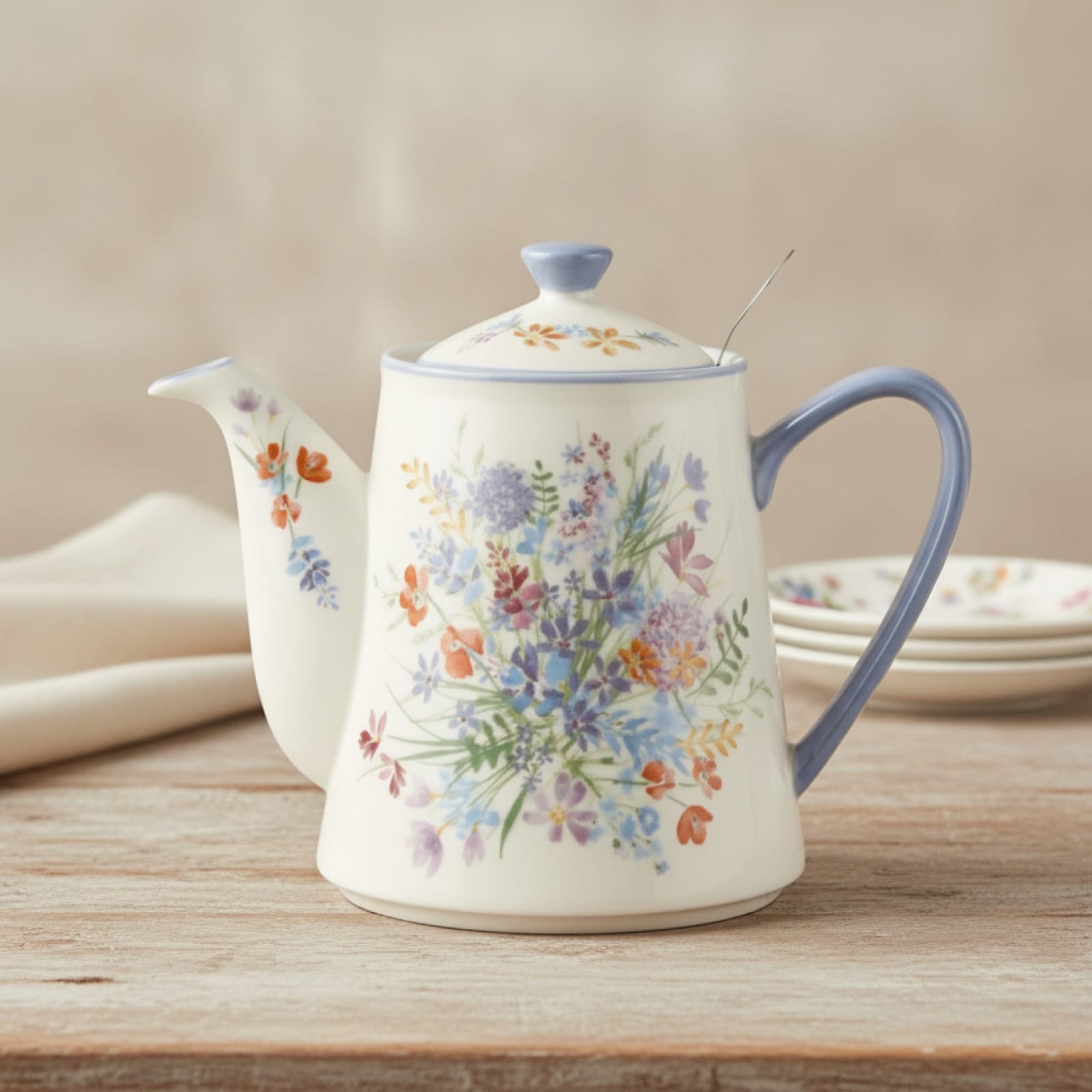 Théière Théière Anglaise en Porcelaine Fleurie - Élégance Florale pour vos Pauses Thé