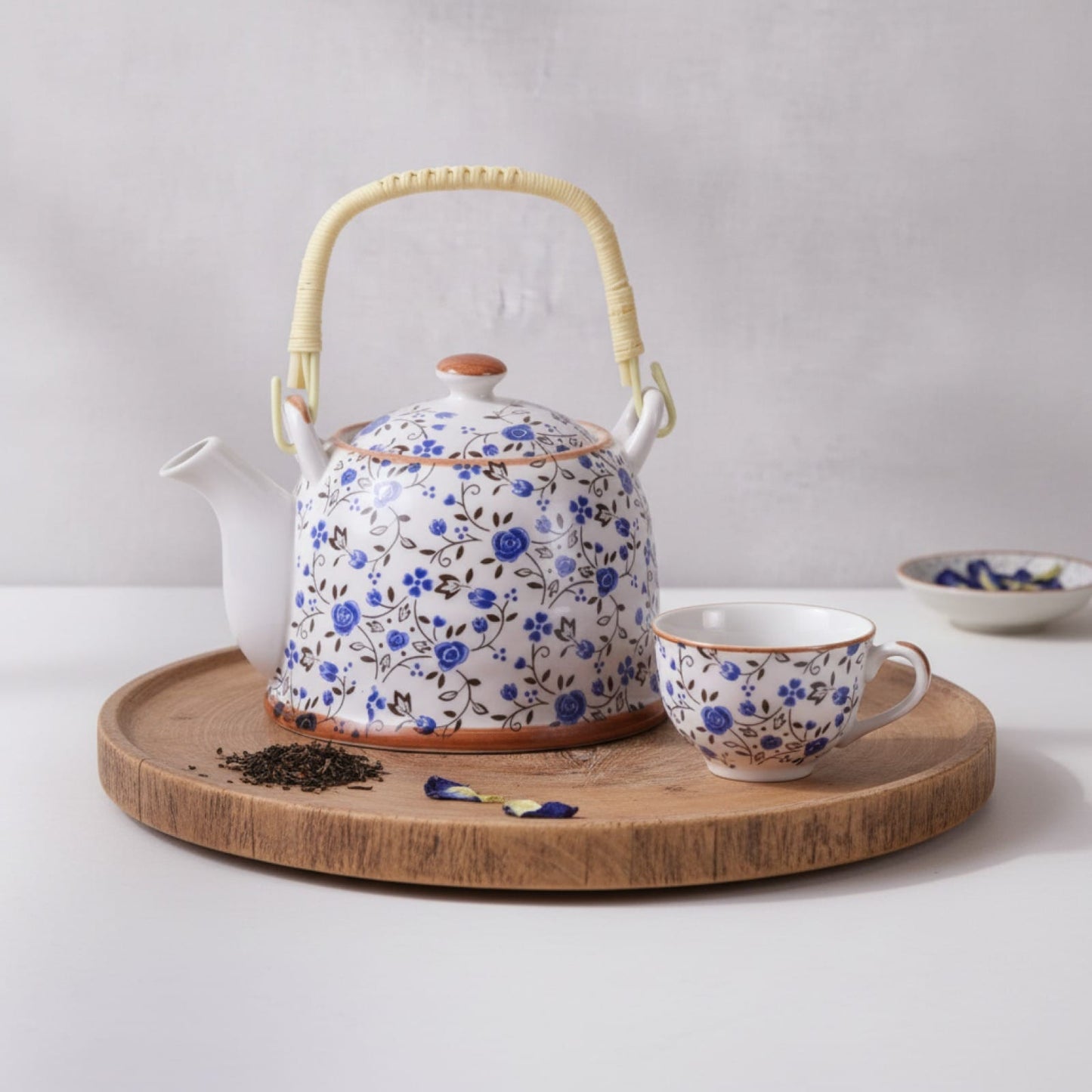 Théière Théière Chinoise en Porcelaine Bleue Florale - Élégance et Tradition