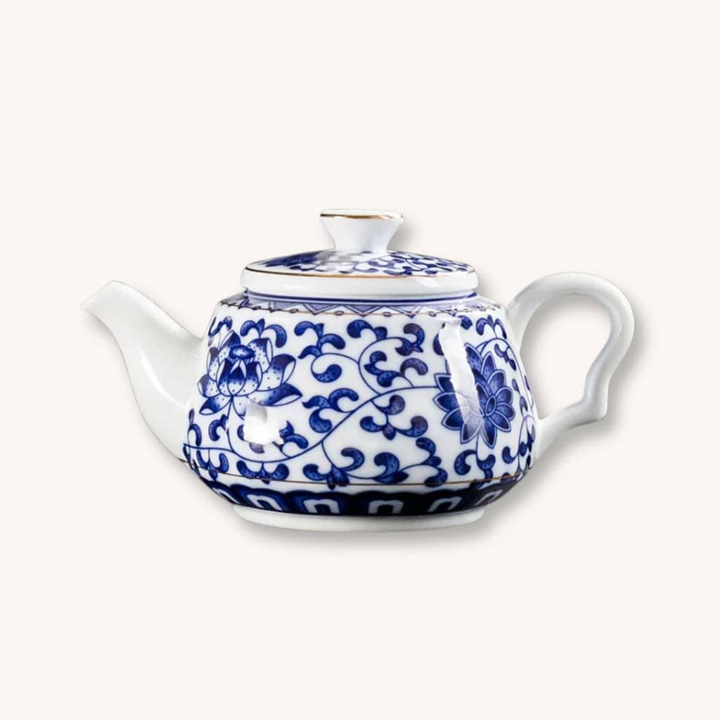 Théière Théière en Porcelaine Bleue et Blanche Brise d'Asie - Design Oriental Élégant